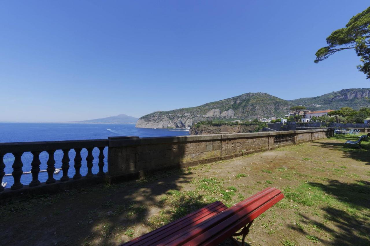 Villa Preziosa Al Pizzo 3 Km Da Sorrento Sant’Agnello Kültér fotó