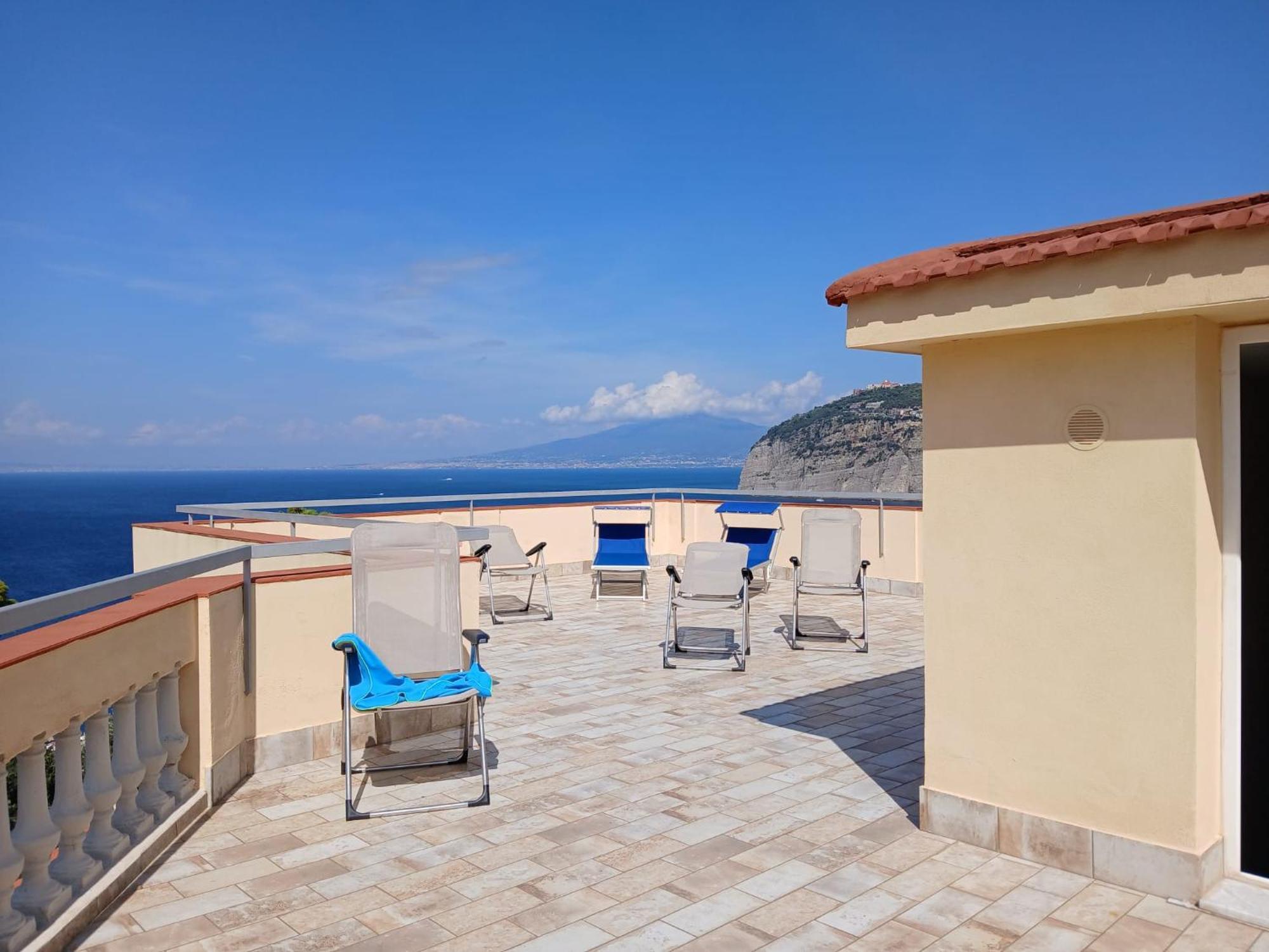Villa Preziosa Al Pizzo 3 Km Da Sorrento Sant’Agnello Kültér fotó